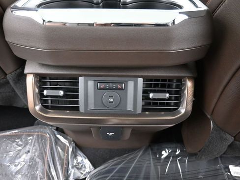 New 2025 Ford F150 King Ranch w/ FX4 Off-Road Package image 25