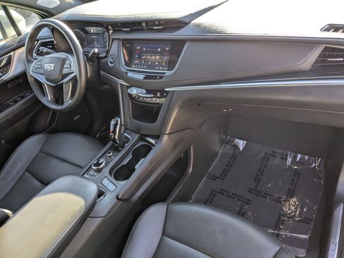 Used 2025 Cadillac XT5 Premium Luxury image 22