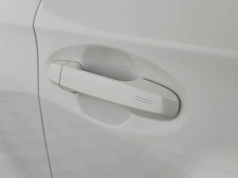 Used 2023 Subaru Impreza 2.0i Sport image 8