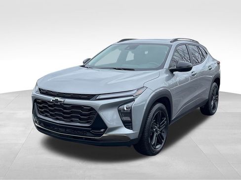 Certified 2024 Chevrolet Trax ACTIV w/ Sunroof Package image 6