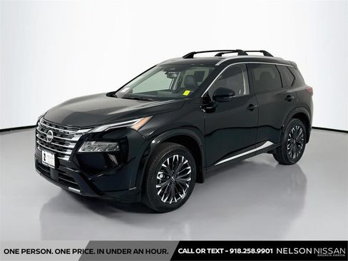 Certified 2026 Nissan Rogue Platinum w/ Platinum Premium Package AWD/4WD image 1