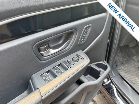 Used 2024 Honda Pilot Touring image 19