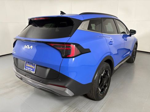 New 2026 Kia Sportage EX image 8