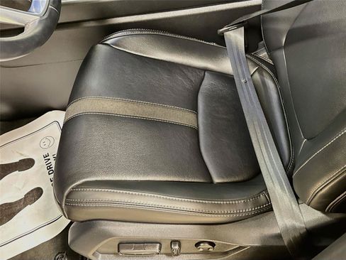 Used 2023 Honda Pilot EX-L image 18