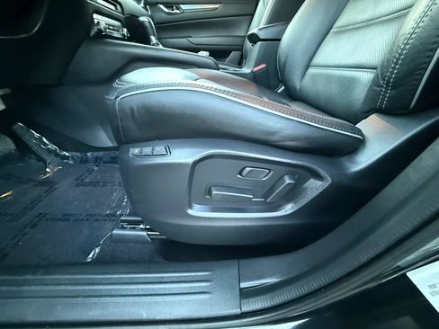 Used 2025 MAZDA CX-5 AWD 2.5 S w/ Preferred Package image 36