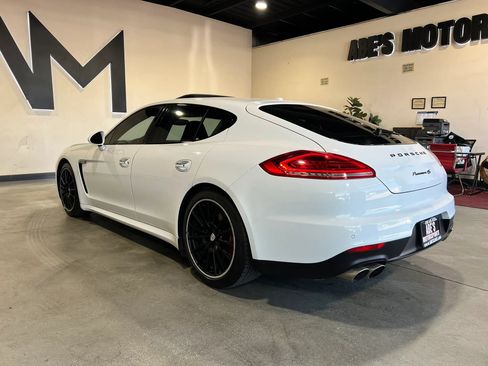 Used 2015 Porsche Panamera 4S AWD/4WD image 5