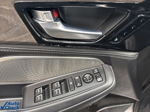 Used 2023 Acura MDX SH-AWD w/ Advance Package image 34