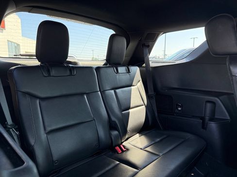 Used 2020 Ford Explorer Limited AWD/4WD image 9