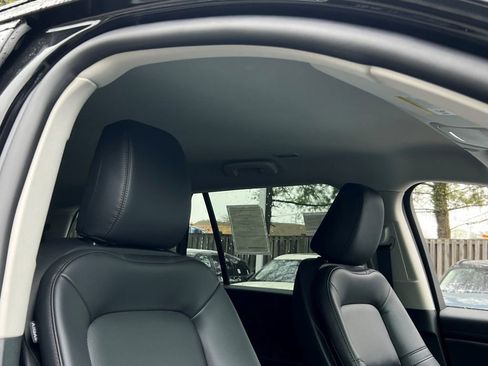 New 2026 Lincoln Aviator AWD w/ Jet Appearance Package image 8