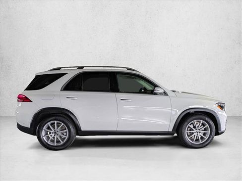 Certified 2025 Mercedes-Benz GLE 350 4MATIC image 3