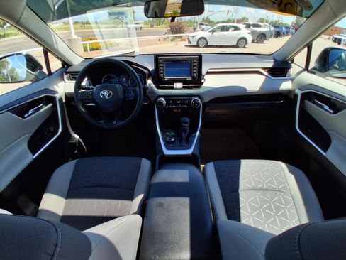 Used 2021 Toyota RAV4 XLE w/ Convenience Package AWD/4WD image 28