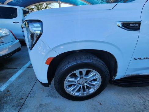 Used 2021 GMC Yukon XL SLT w/ SLT Luxury Plus Package RWD image 7