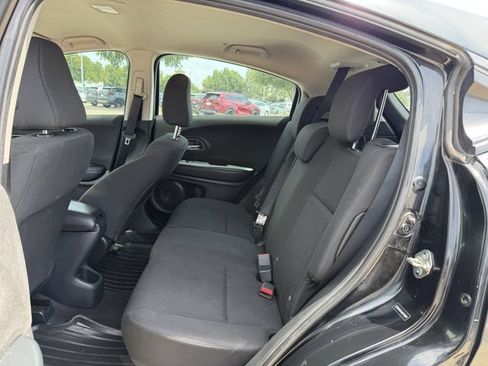 Used 2018 Honda HR-V LX image 23
