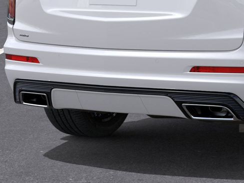 Used 2024 Cadillac XT6 Sport w/ Technology Package image 14