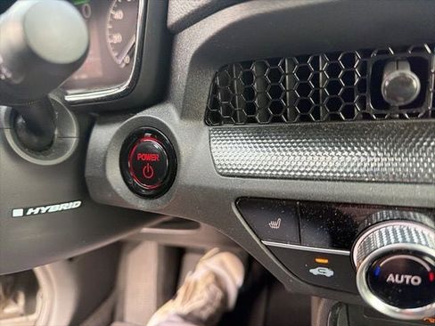 Used 2025 Honda CR-V Sport-L image 12