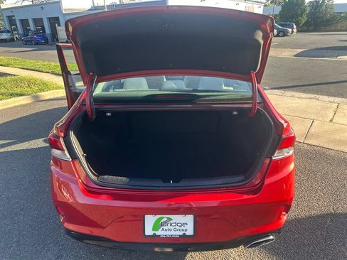 Used 2018 Hyundai Sonata SE FWD image 17