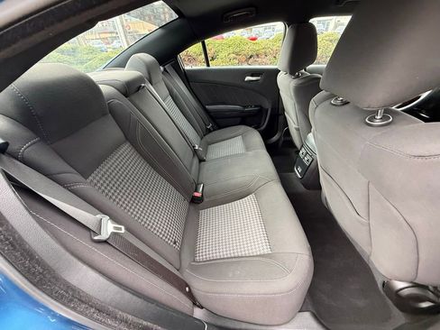 Used 2023 Dodge Charger SXT w/ Blacktop Package image 35