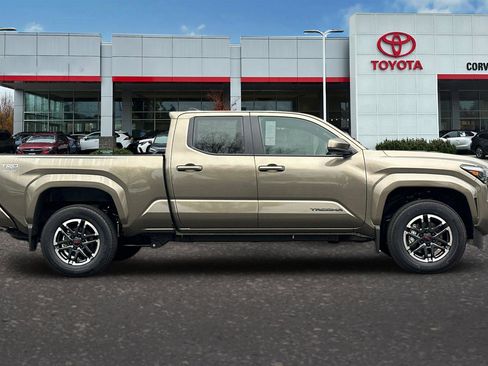 New 2025 Toyota Tacoma TRD Sport image 4