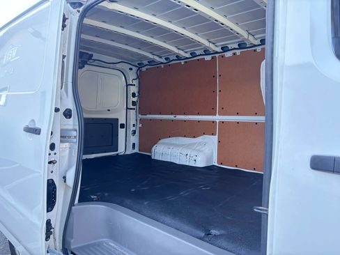 Used 2016 Nissan NV 1500 SV image 10