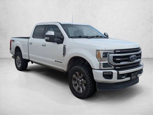 Used 2021 Ford F250 Platinum image 3