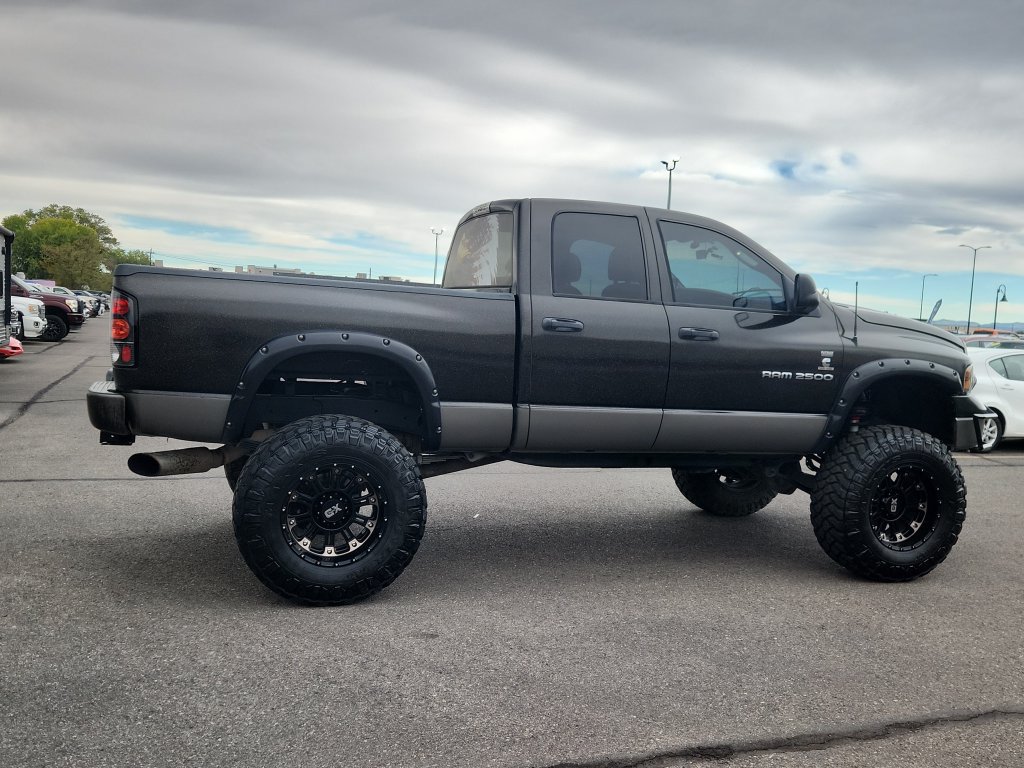 Used 2005 Dodge Ram 2500 Truck SLT w/ Trailer Tow Group AWD/4WD image 2