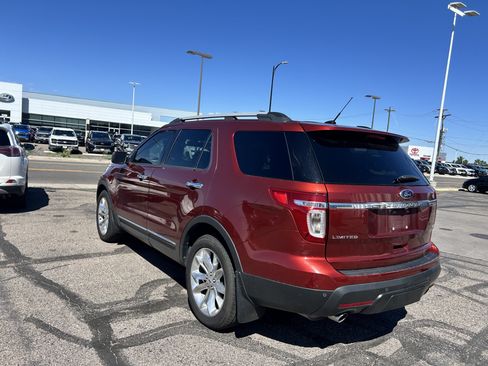 Used 2014 Ford Explorer Limited w/ Equipment Group 302A AWD/4WD image 3