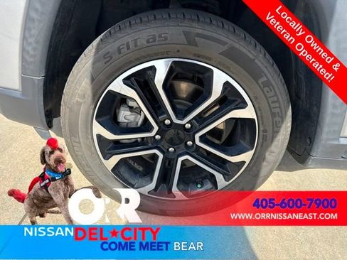 Used 2024 Jeep Compass Limited AWD/4WD image 9