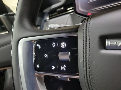 New 2025 Land Rover Range Rover SE image 15