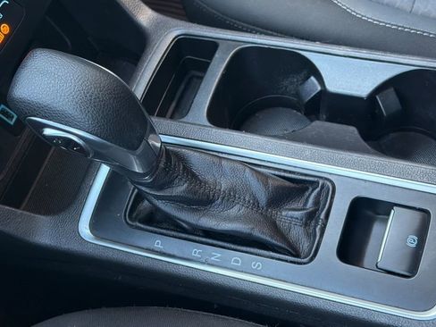 Used 2019 Ford Escape SE image 20