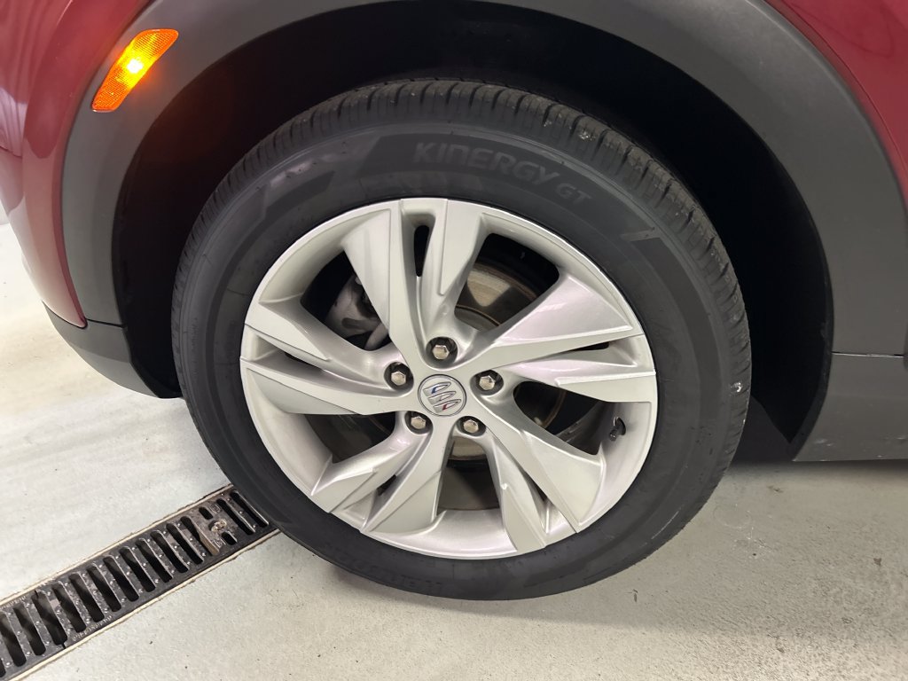 Used 2024 Buick Encore GX Preferred FWD image 9