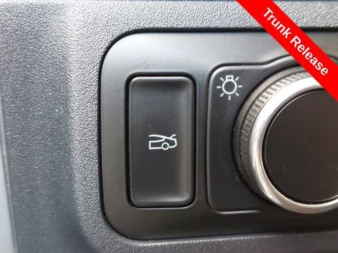 Used 2024 Ford Mustang Coupe RWD image 24