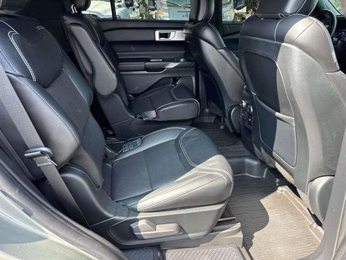 Used 2020 Ford Explorer ST w/ Premium Technology Package image 16