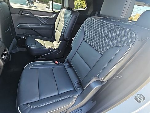 New 2026 GMC Acadia Denali w/ Super Cruise Package image 14