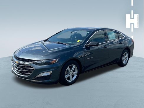 Used 2019 Chevrolet Malibu LS image 3