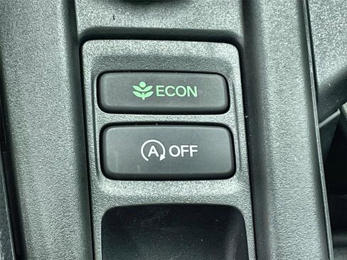 New 2025 Honda Accord SE image 19