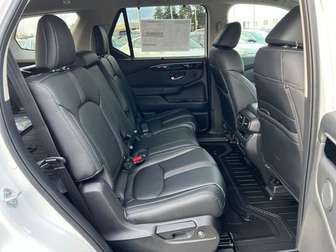 New 2025 Honda Pilot EX-L image 11