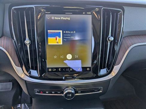 Used 2024 Volvo S60 T8 Plus w/ Climate Package image 15