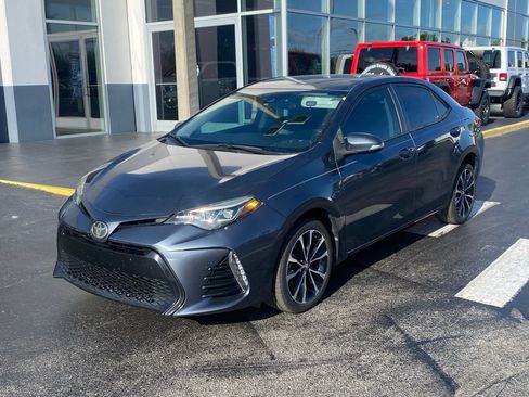 Used 2019 Toyota Corolla SE FWD image 4