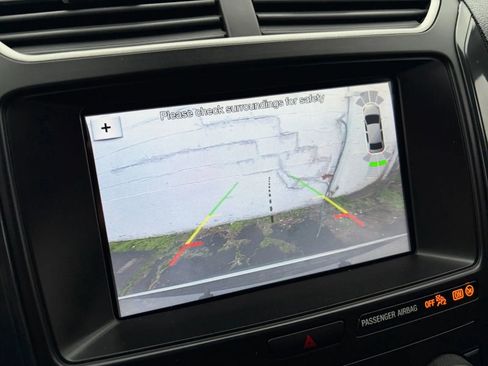 Used 2018 Ford Explorer XLT w/ Equipment Group 202A image 31