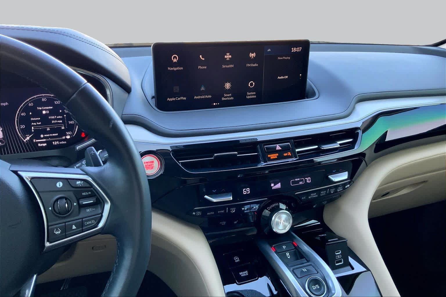 Used 2023 Acura MDX w/ Technology Package FWD image 7