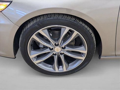 Used 2024 Chevrolet Malibu LT image 26