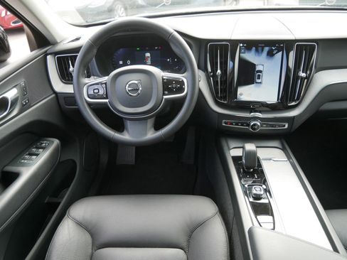 Certified 2025 Volvo XC60 B5 Plus image 12