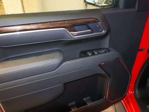 New 2026 GMC Sierra 1500 Elevation image 7