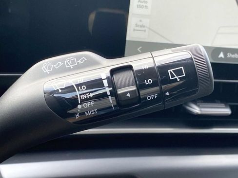 New 2026 Kia Carnival FWD image 35