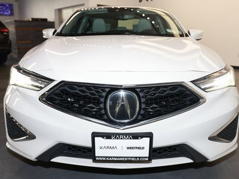 Used 2021 Acura ILX w/ Premium Package image 2
