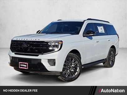 New 2026 Ford Expedition Platinum w/ Stealth Appearance Package