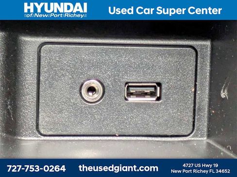 Used 2016 Ford Focus SE image 20