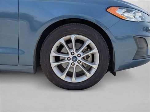 Used 2019 Ford Fusion SE image 24