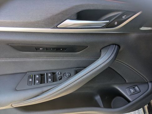 Used 2023 BMW 530i xDrive w/ Convenience Package image 10