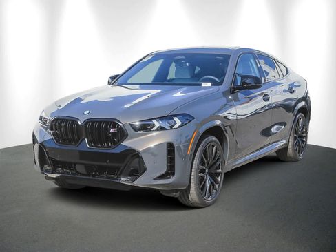 New 2026 BMW X6 M60i w/ Executive Package image 3